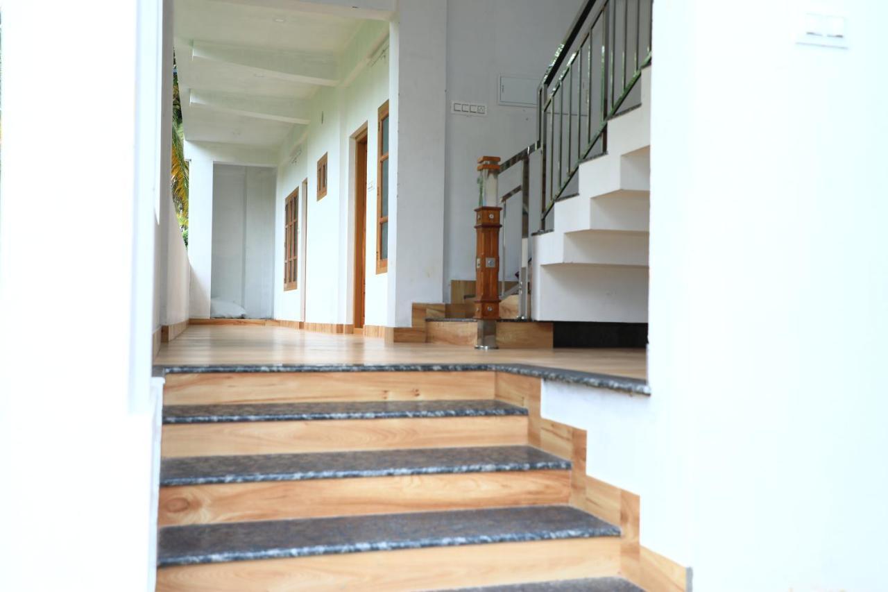 Mundrothuruth Water Gate Tourist Home And Resorts מראה חיצוני תמונה