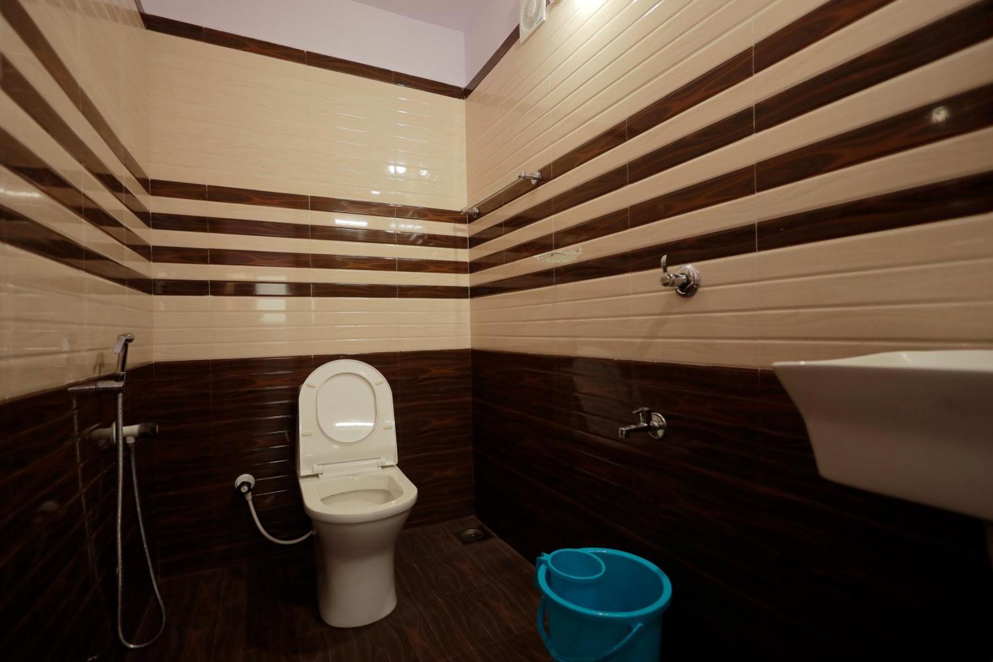Mundrothuruth Water Gate Tourist Home And Resorts מראה חיצוני תמונה