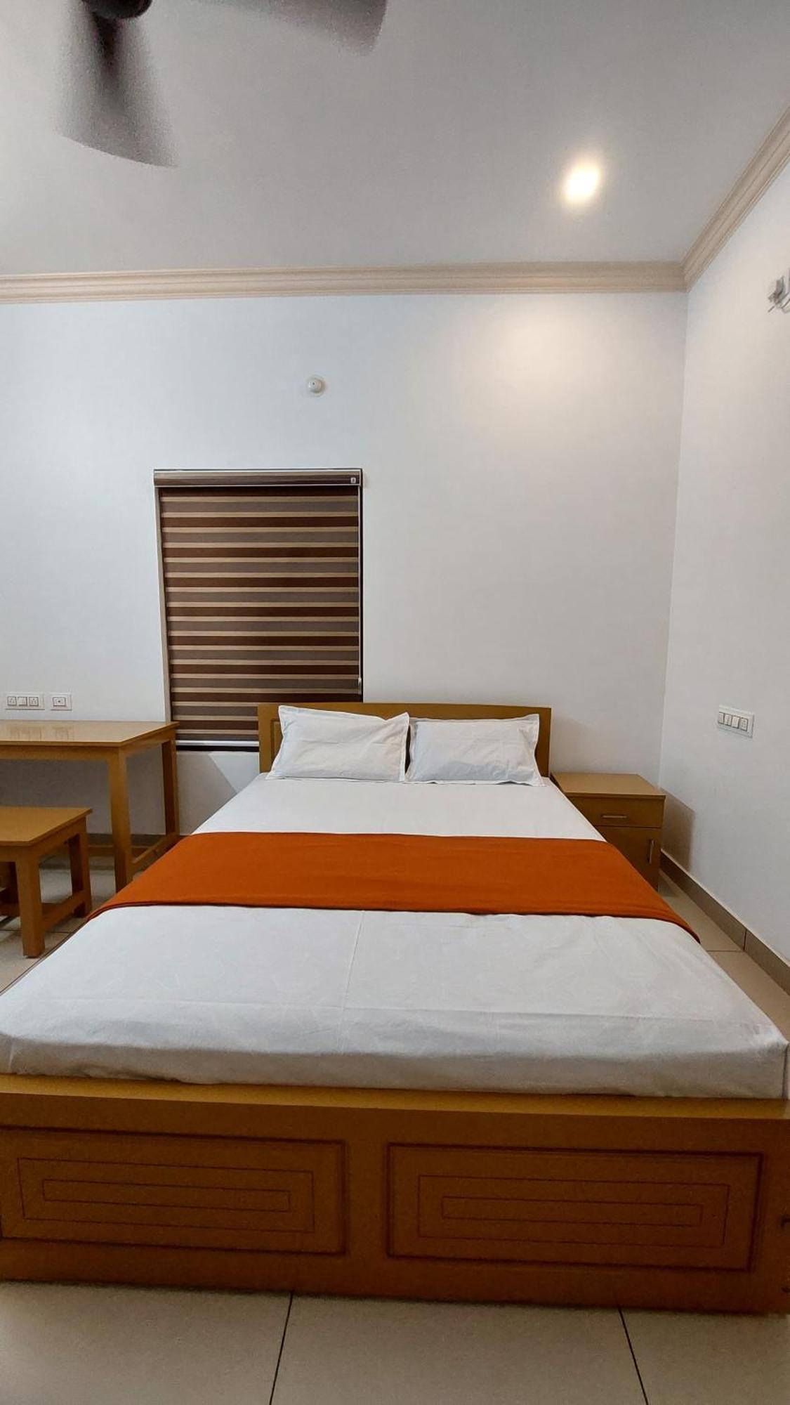 Mundrothuruth Water Gate Tourist Home And Resorts מראה חיצוני תמונה